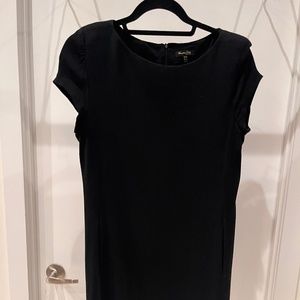 MASSIMO DUTTI - SHORT SLEEVE BLACK DRESS
